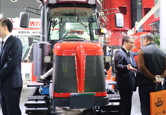 *ST星農(nóng)2025年凈利潤(rùn)預(yù)計(jì)虧損9000萬(wàn)元~1.35億元